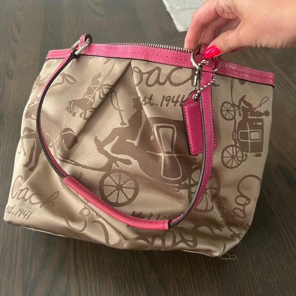 COACH Tote Bag One Shoulder Bag Carriage Pattern Canvas- Excellent Condition